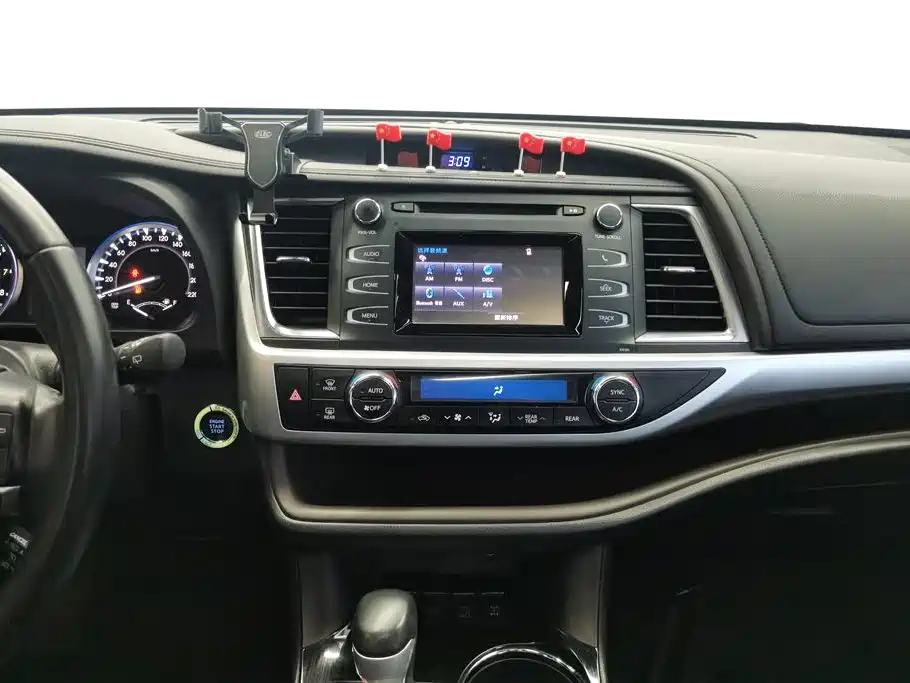 Toyota Highlander 2017 2.0T 4WD Premium 7-Seater фото 13