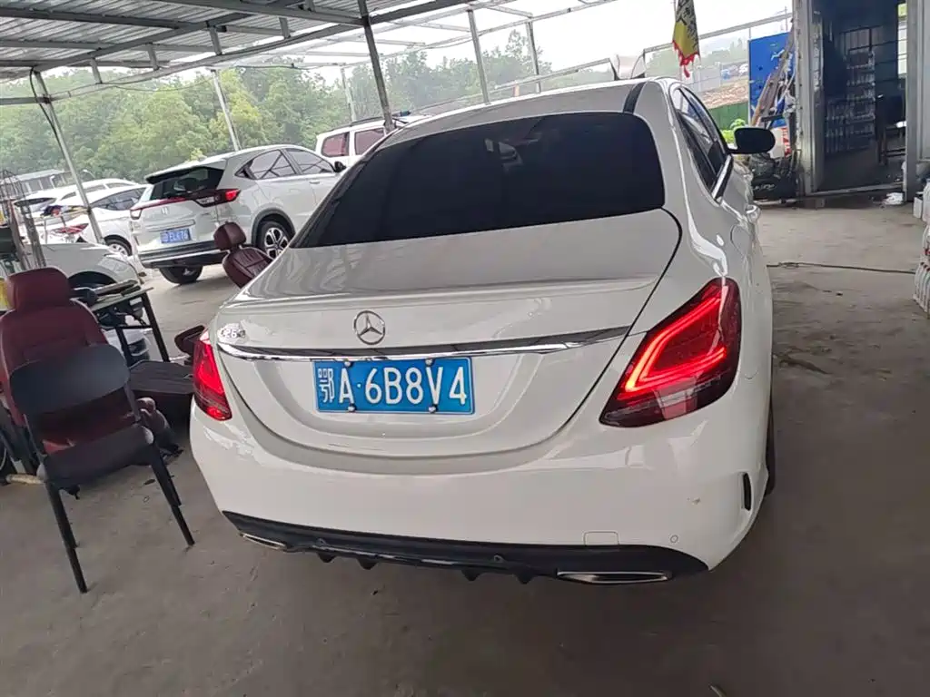 MERCEDES-BENZ CLASS C