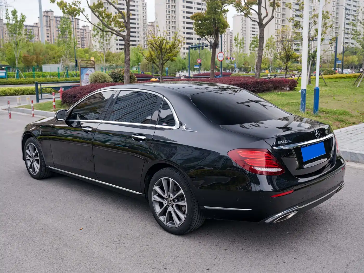 Mercedes-Benz E-Class 2019 E 260 L фото 6
