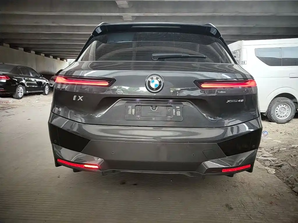 BMW iX 2023 2022 xDrive40