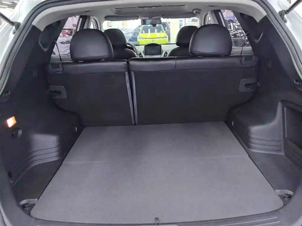Hyundai Beijing Hyundai ix35 2015 2.0L Automatic 2WD Comfort China V фото 19