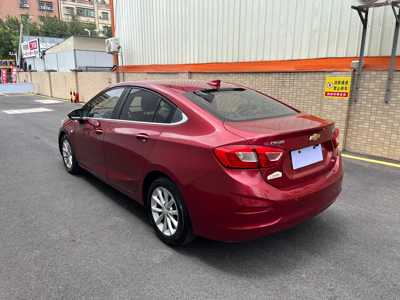 Chevrolet Cruze 2017 1.5L Automatic Pioneer Sunroof фото 7