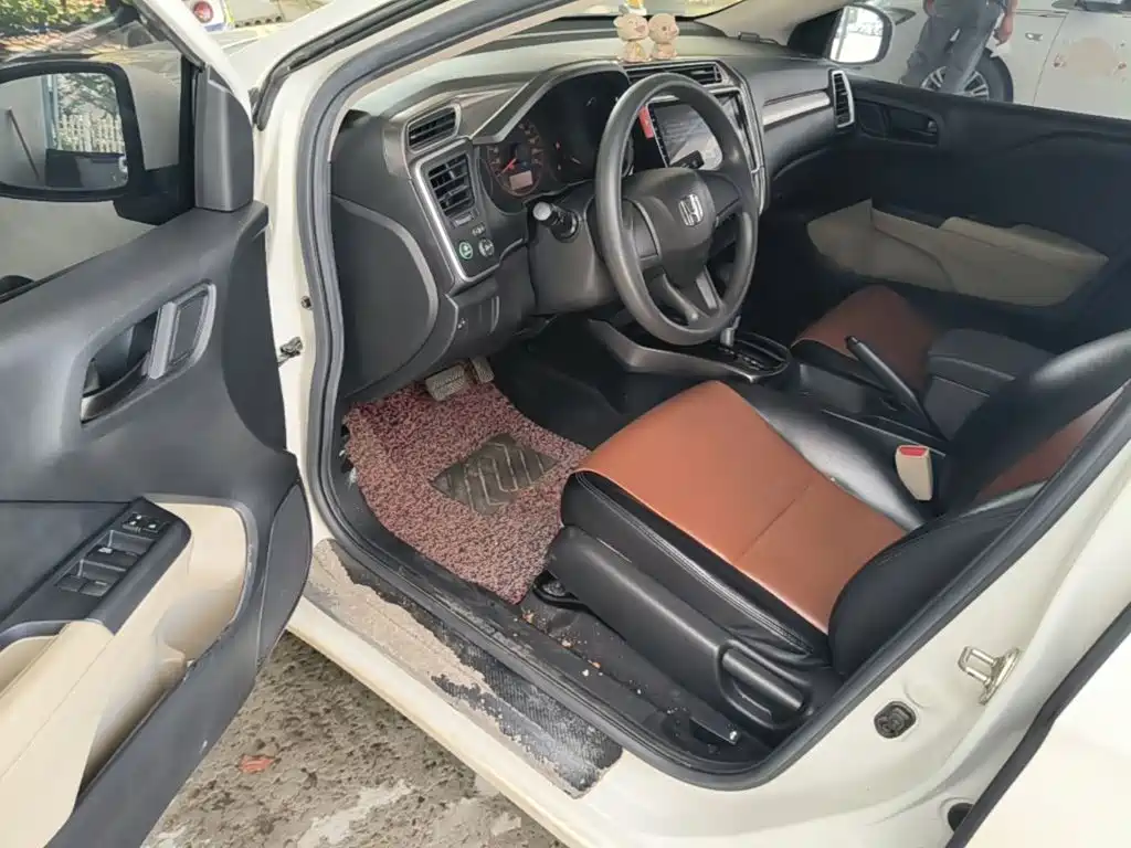 Honda Greiz 2019 2016 1.5L CVT Classic Edition