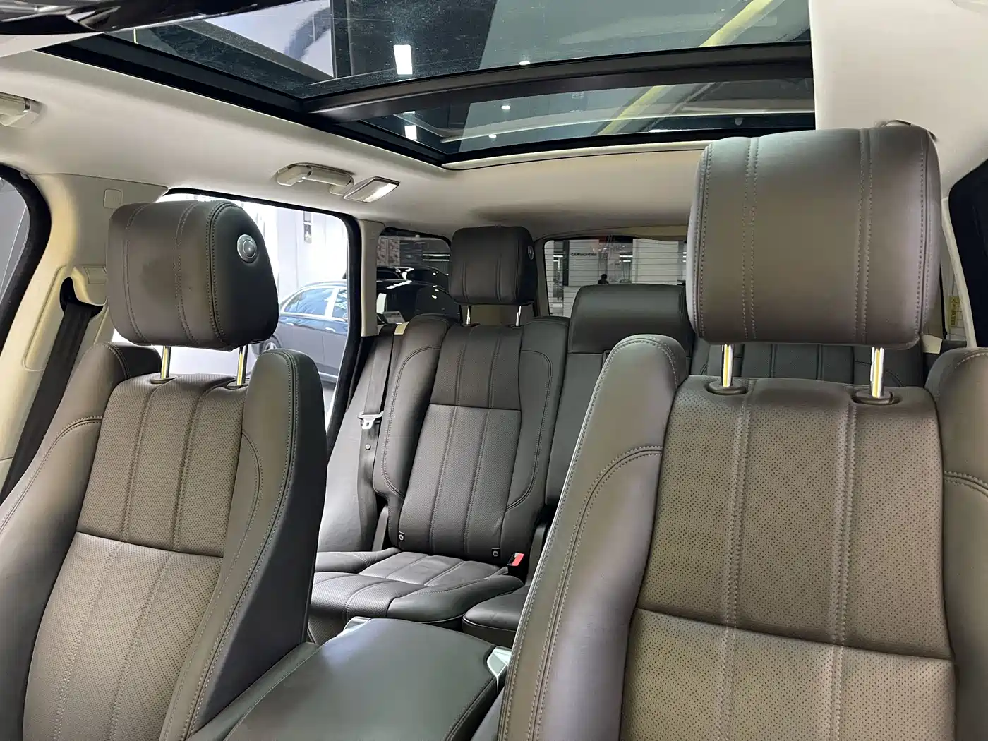 Land Rover Range Rover 2016 3.0 SC V6 Vogue фото 15