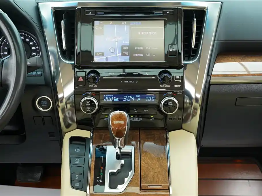 Toyota Alphard 2018 3.5L Premium фото 21