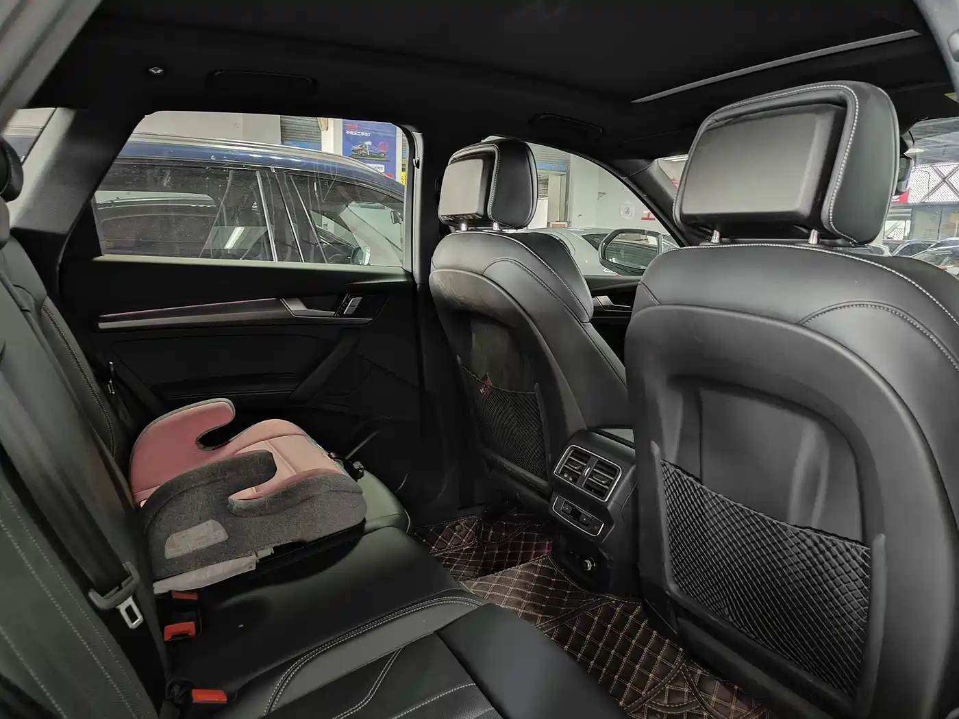Audi Q5L 2024 Model 40 TFSI Luxury Dynamic фото 15