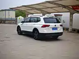 Фото 6 - Volkswagen Tiguan L