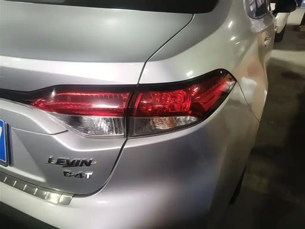 Toyota Levin 2022 185T CVT Sport Edition фото 8