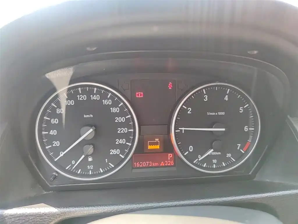 BMW X1 2014 sDrive18i Leading Edition фото 12