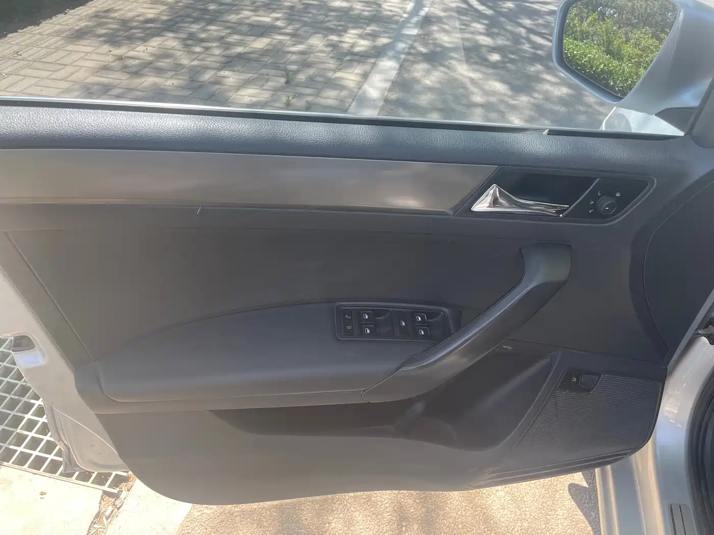 Volkswagen Santana 2013 1.6L Manual Comfort Edition фото 4