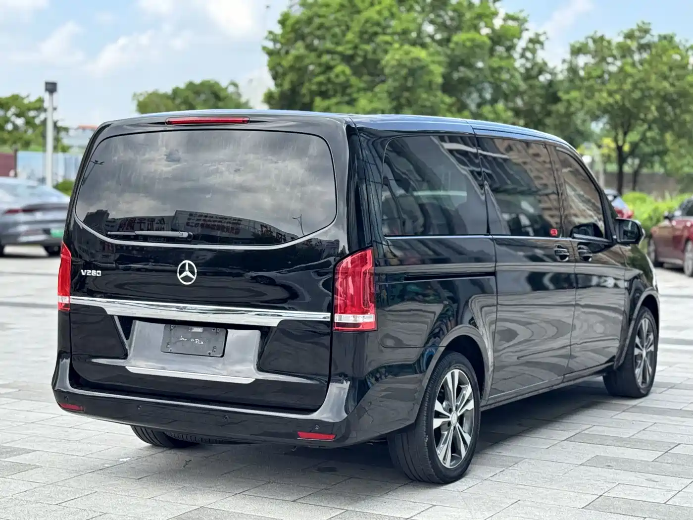 Mercedes-Benz V-Class 2016 V 260 Navigator фото 3