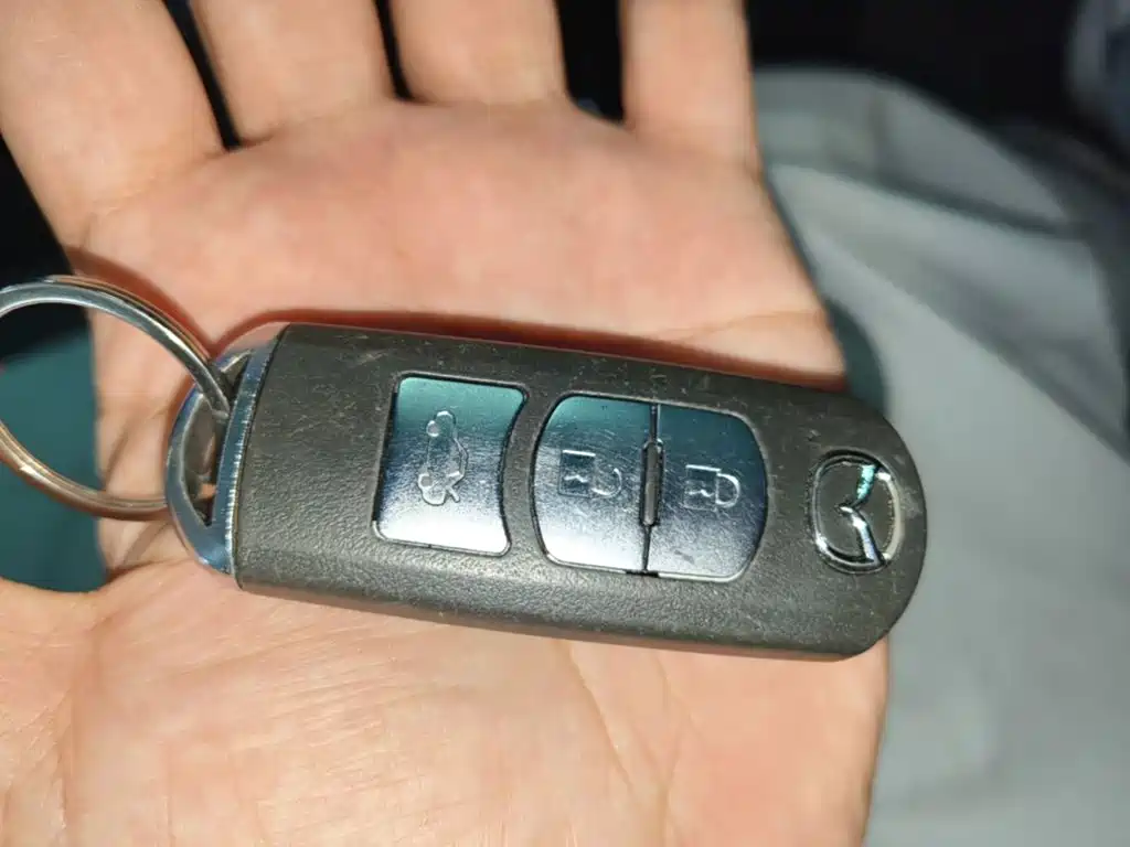 Photo 9 - Mazda Atenza