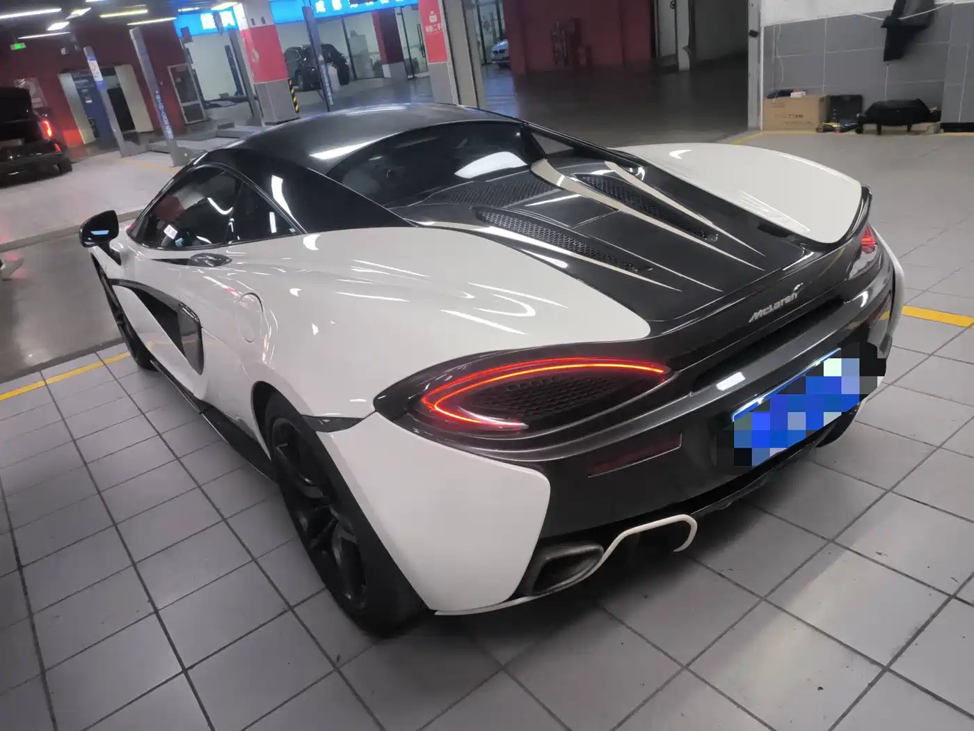 McLaren 570 2017 2015 570S 3.8T Coupe