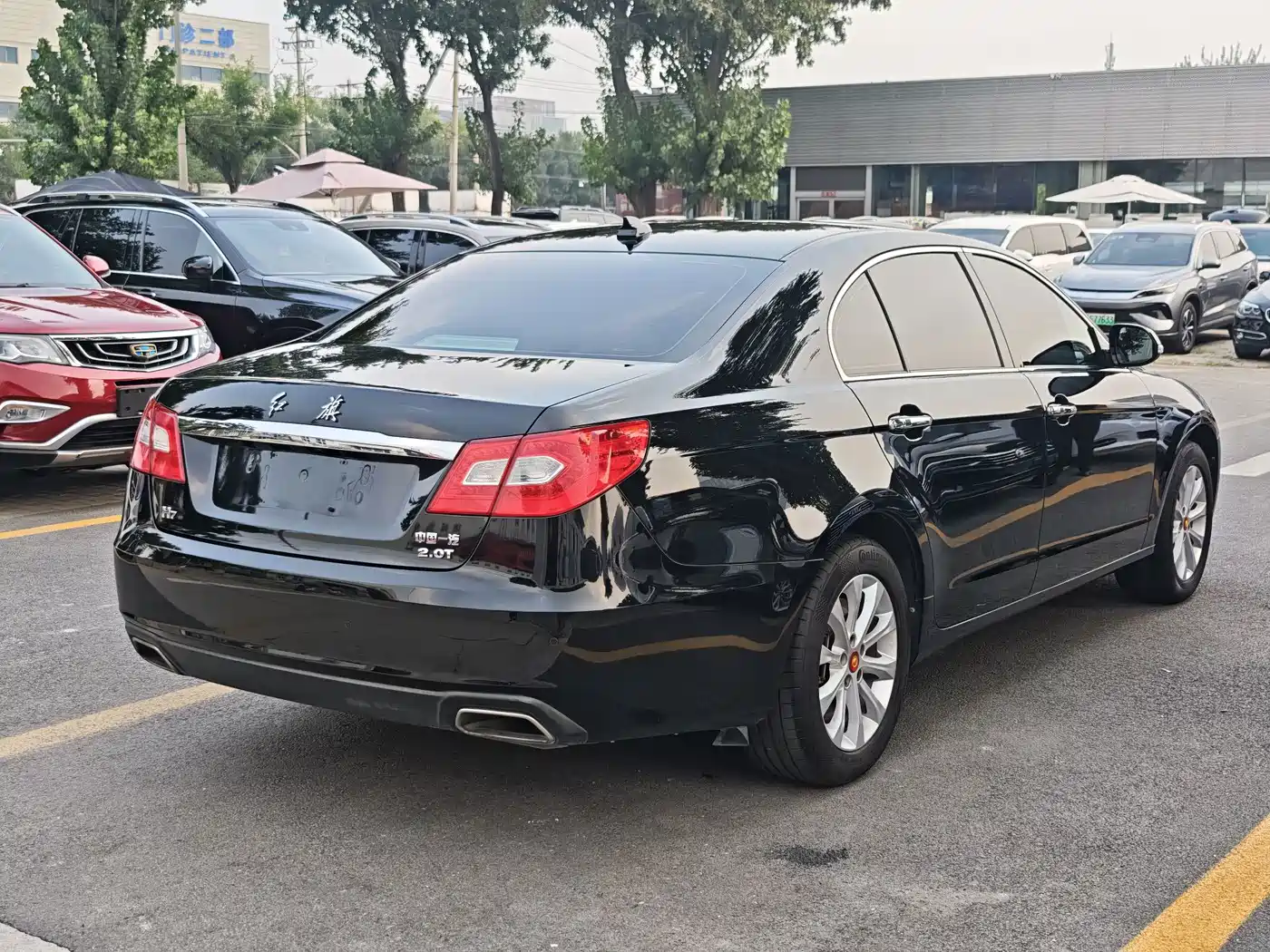Hongqi H7 2016 2015 2.0T Luxury