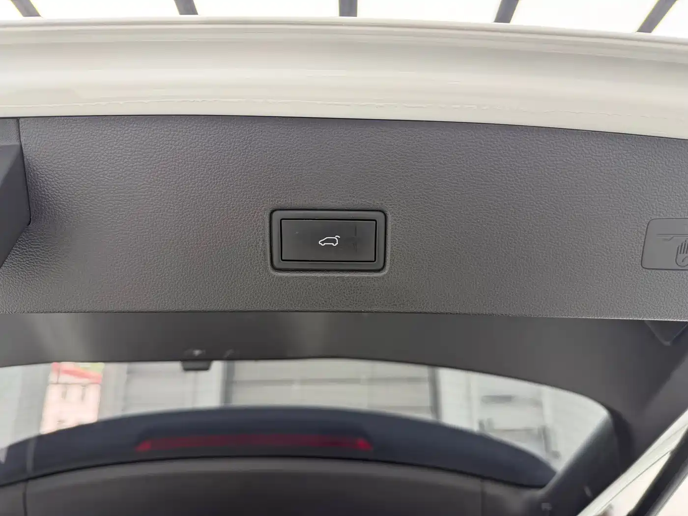 Volkswagen T-ROC 2022 280TSI DSG 2WD Comfort PLUS фото 18