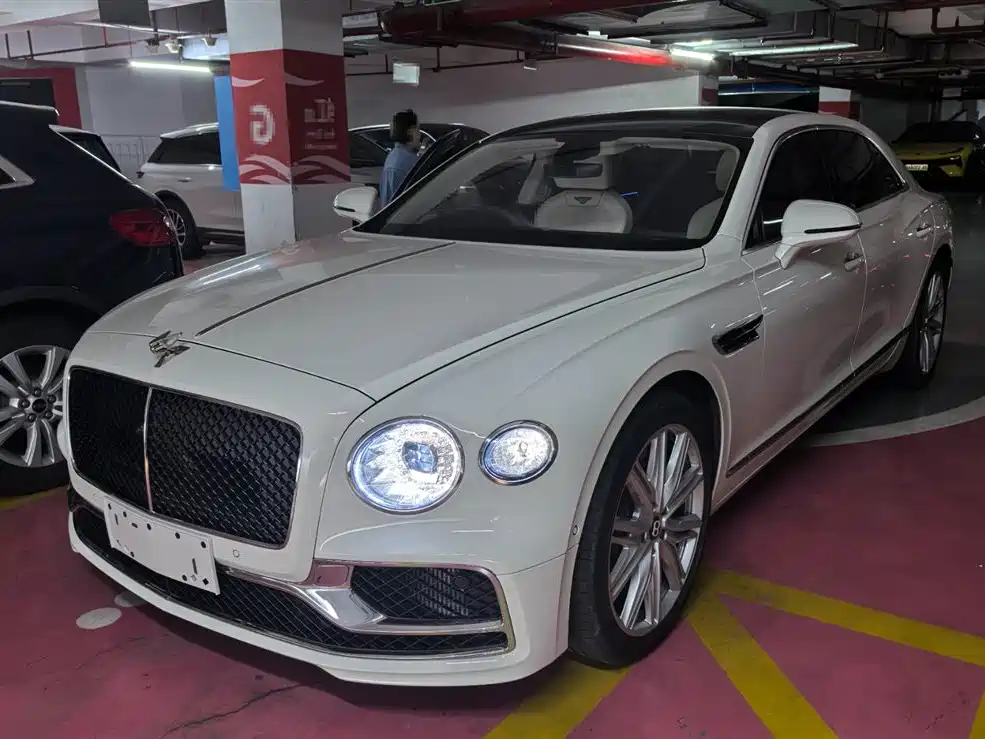 Bentley Flying Spur 2024 2024 4.0T V8 Standard Edition