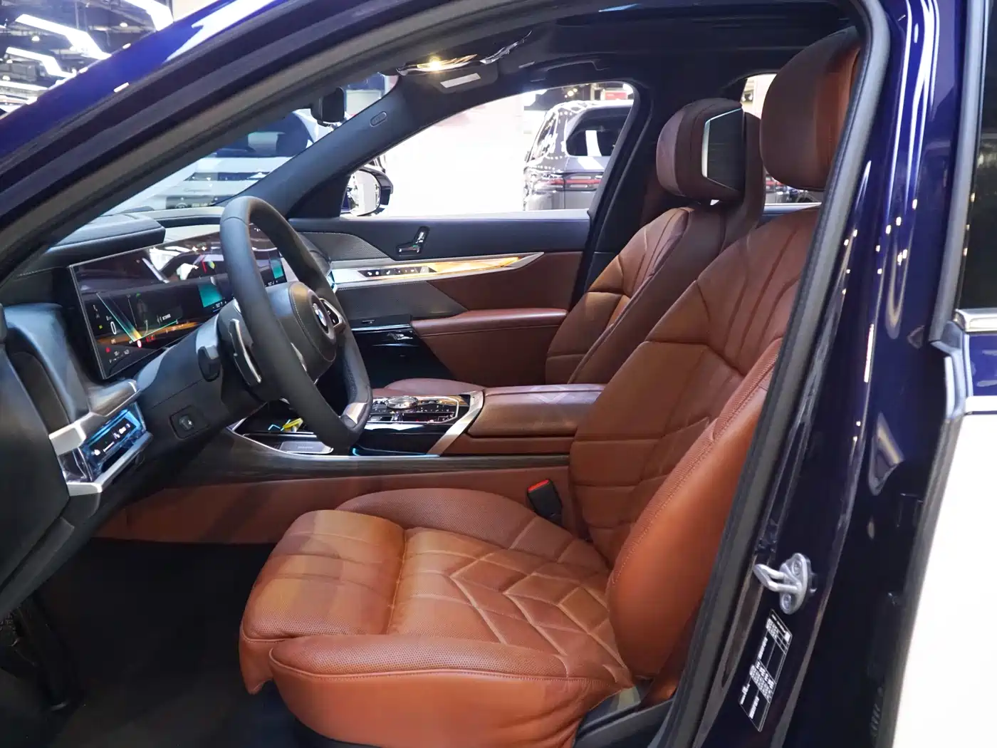 Photo 8 - BMW 7 Series