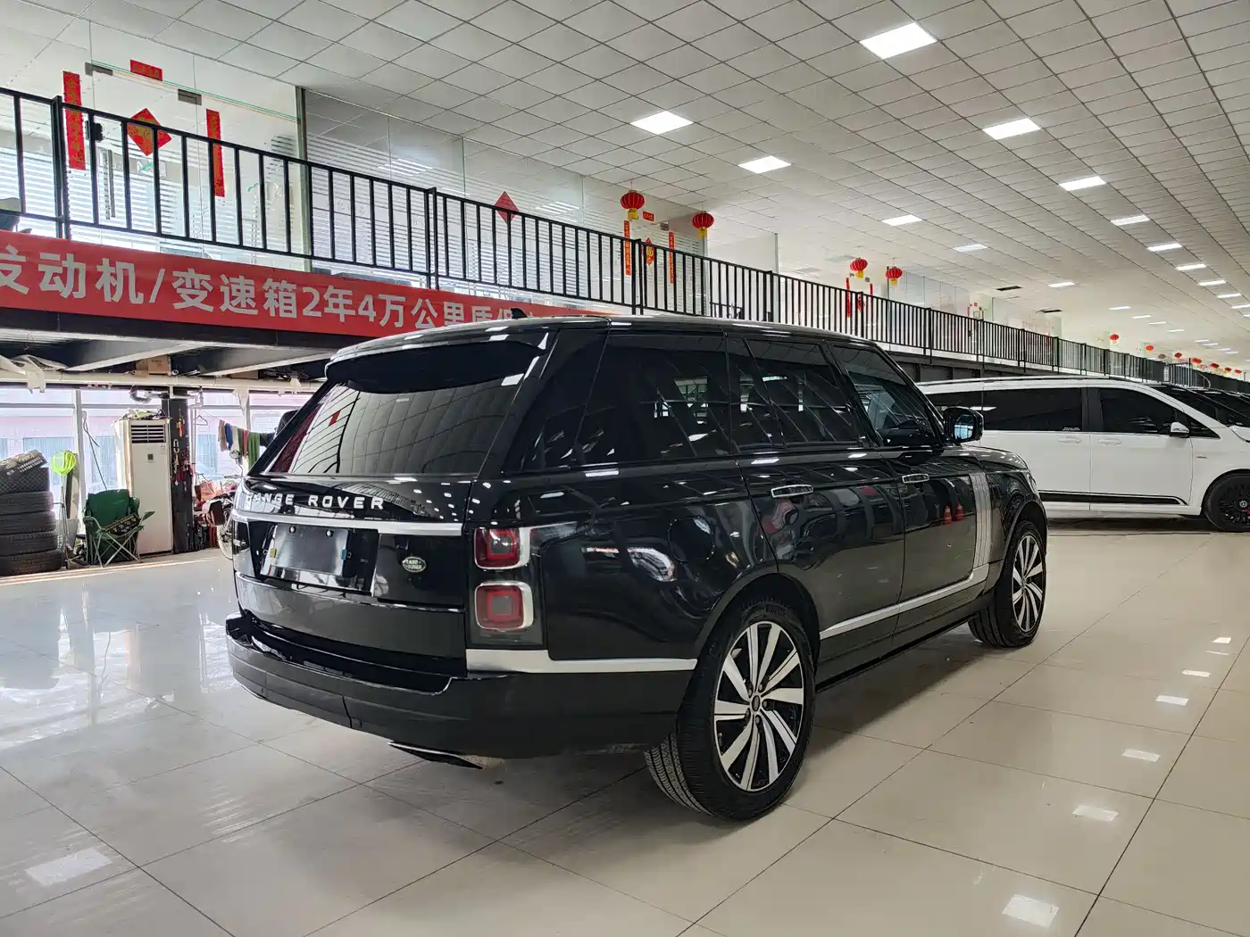 Land Rover Range Rover 2016 3.0 SC V6 Vogue фото 28