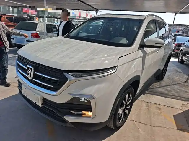  Baojun Baojun 530 2018 Model 1.5T DCT Flagship (China V)