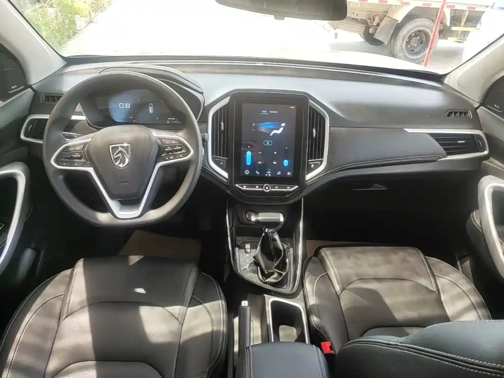 Baojun 530 2020 2020 1.5T CVT Luxury Connect 7-seater