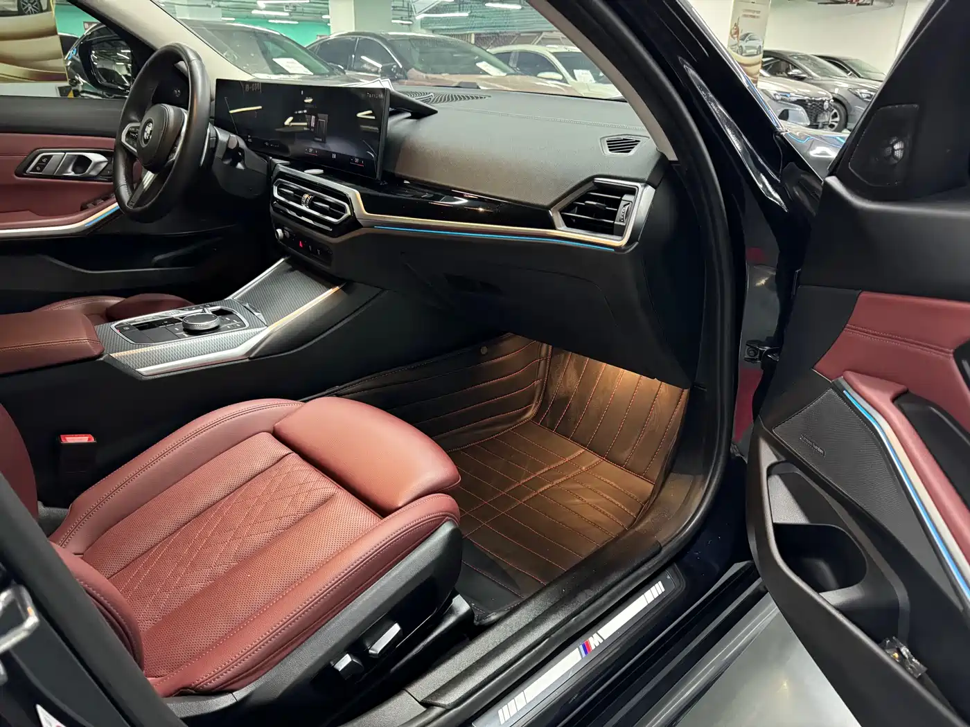 BMW 3 Series 2024 325Li M Sport Package фото 13