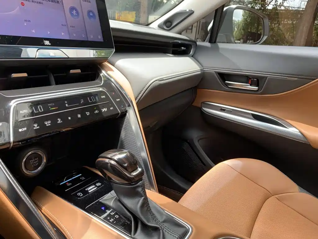 Toyota Venza 2022 2022 2.0L CVT 2WD Premium