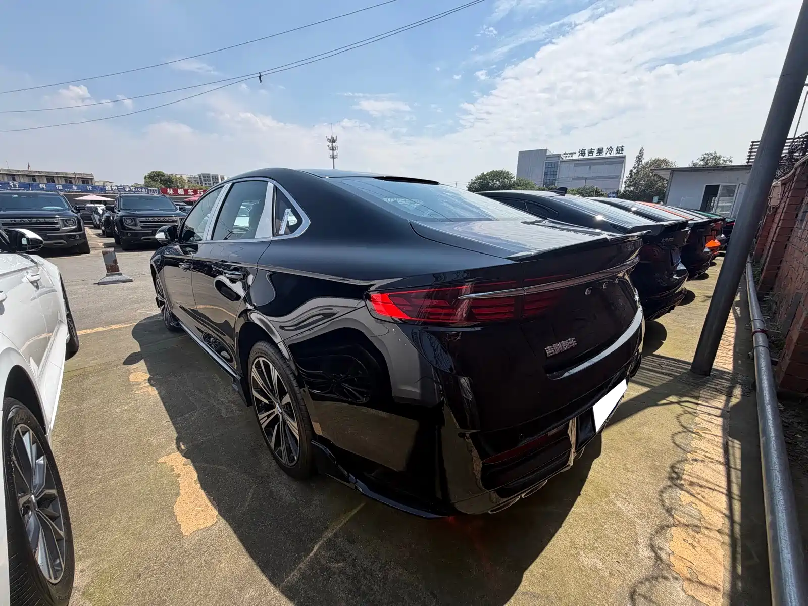 Фото 10 - Geely Preface