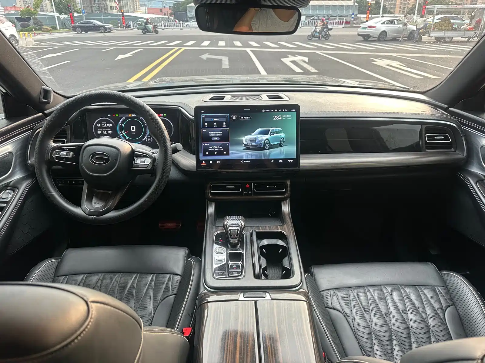 Photo 6 - GAC Trumpchi GS8
