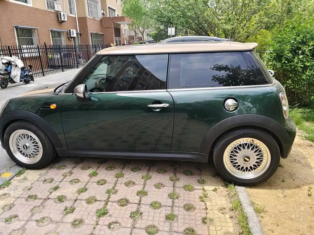 MINI MINI 2011 2011 1.6L COOPER Fun