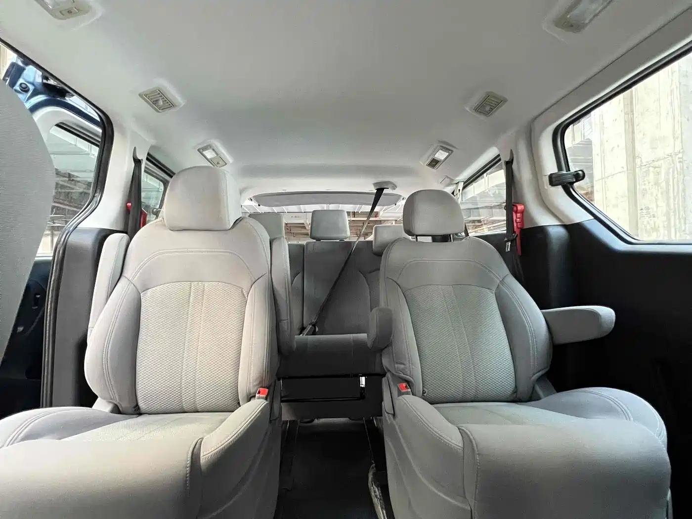 SAIC Maxus Maxus G10 2018 PLUS 1.9T Manual Elite Edition Diesel фото 6