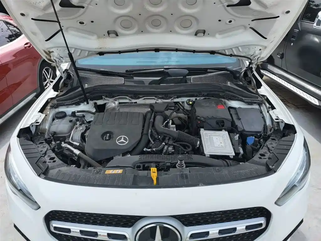 Mercedes-Benz GLA 2022 Facelift II GLA 200 фото 20