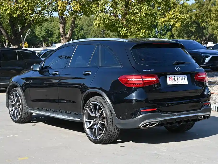 Mercedes-Benz GLC AMG 2017 AMG GLC 43 4MATIC фото 4
