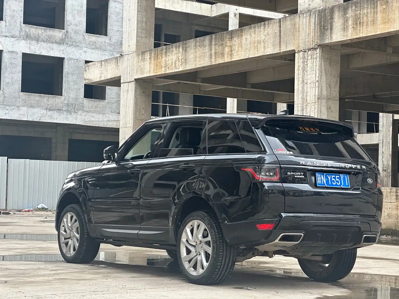Land Rover Range Rover Sport 2019 3.0 SC V6 Special Edition фото 7