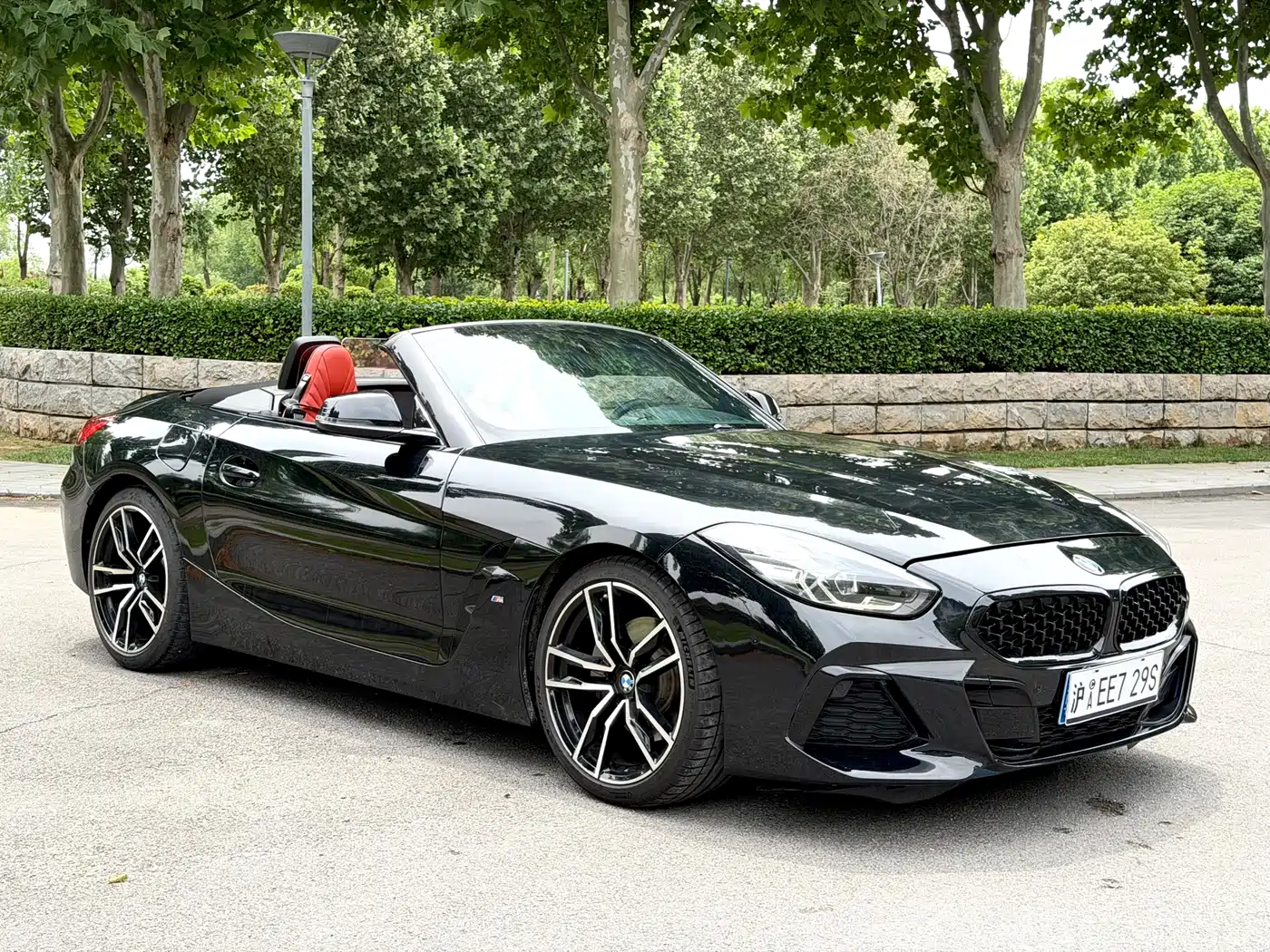 BMW Z4 2020 sDrive 25i Scorching Sun Limited Edition фото 3