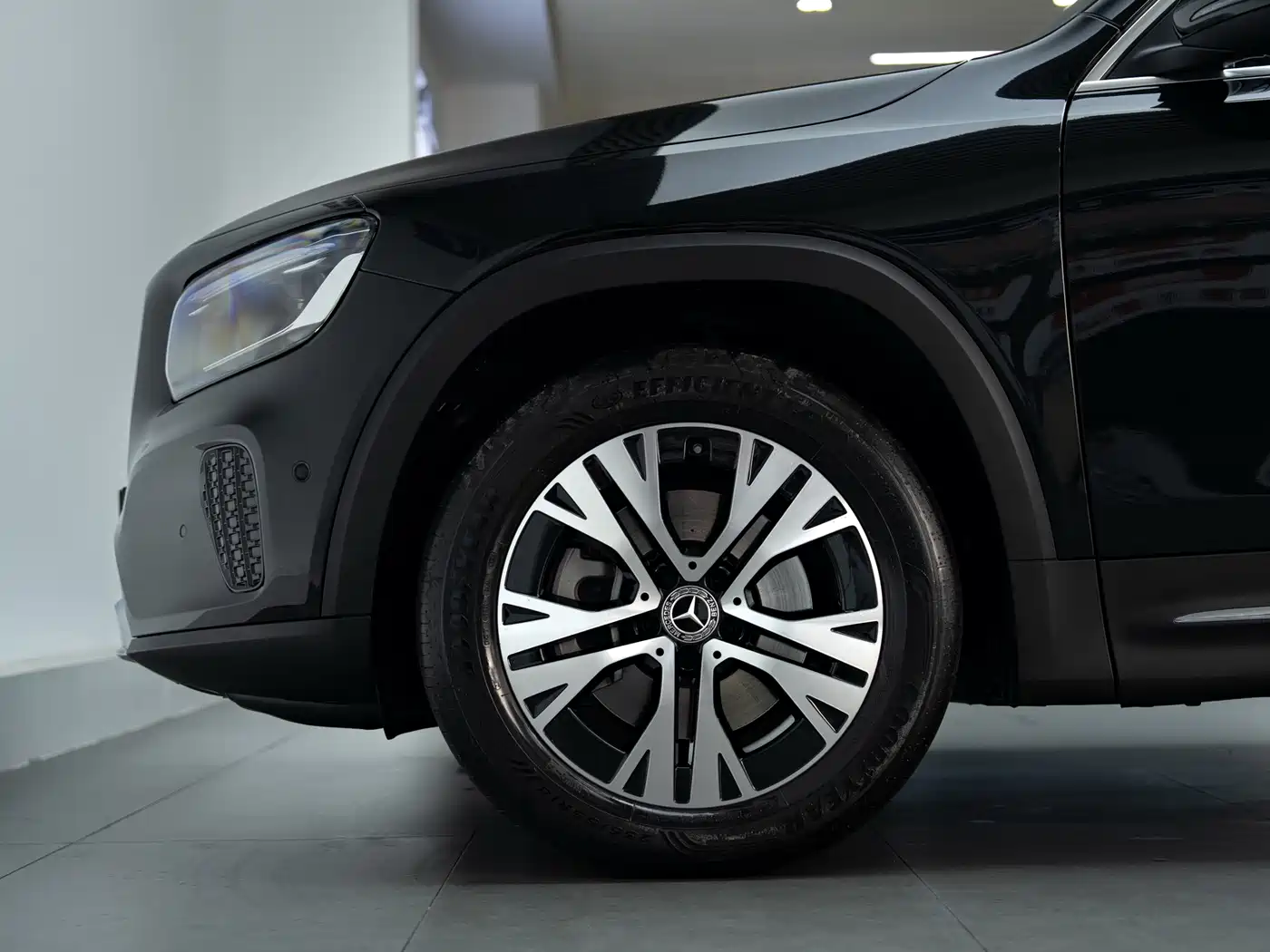 Mercedes-Benz GLB 2024 GLB 220 Dynamic фото 8