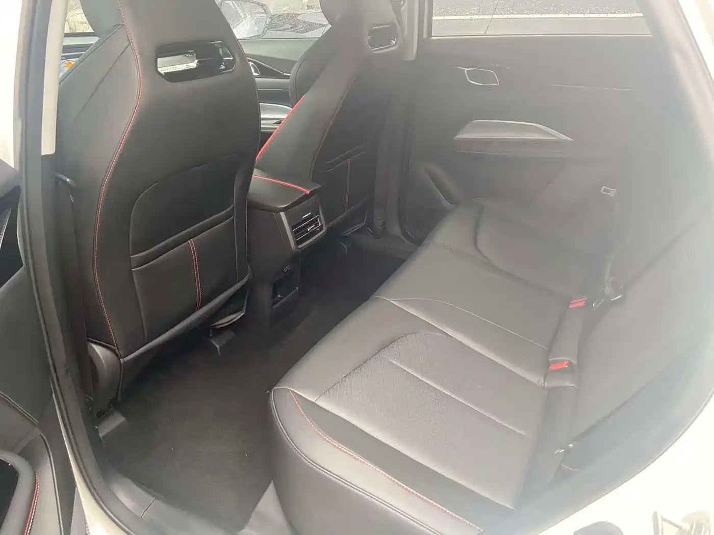 CHANGAN CHANGAN AUCHAN Z6