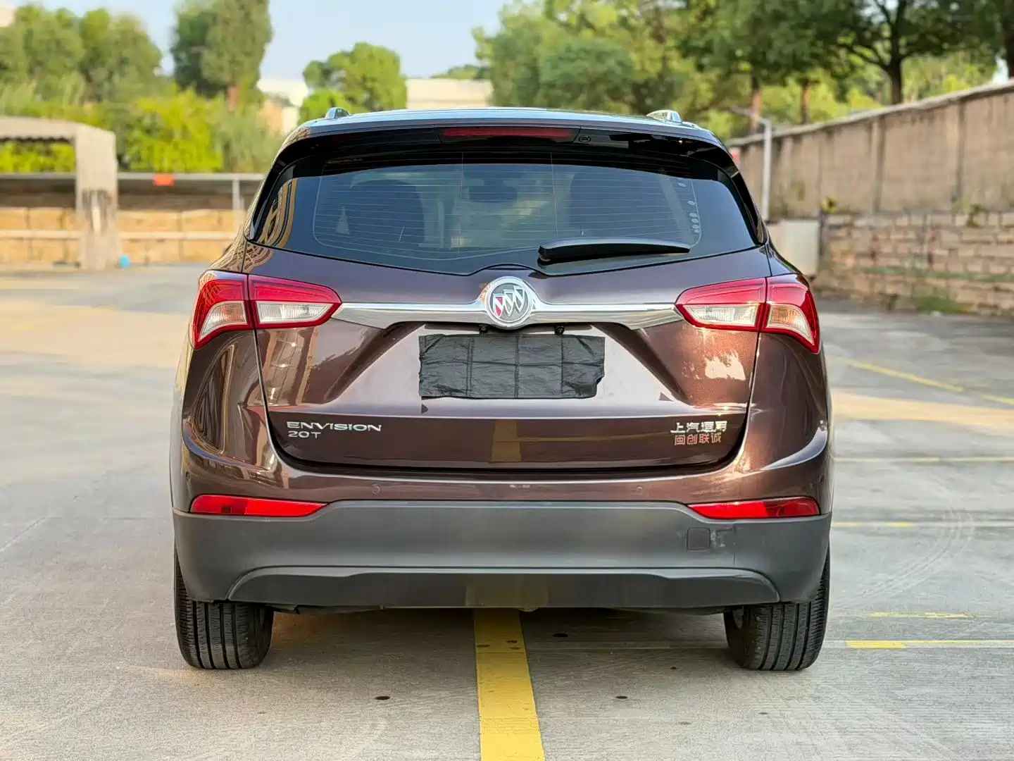 Фото 8 - Buick Envision Plus
