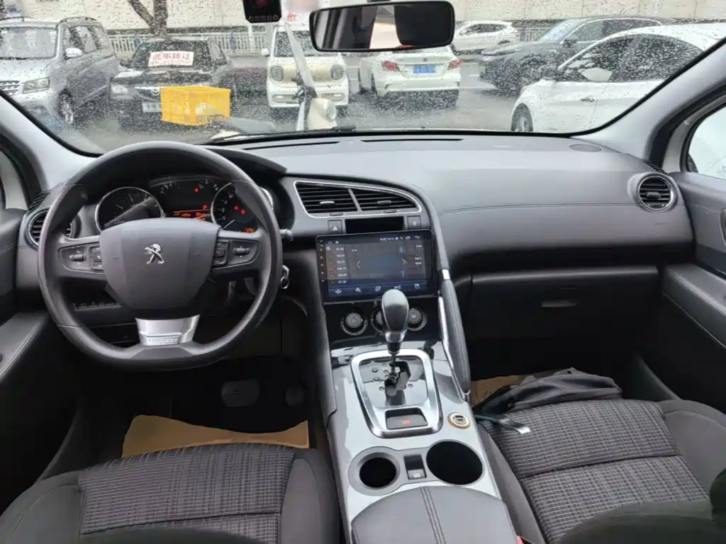Peugeot 3008 2017 2016 1.6THP Automatic Classic Edition
