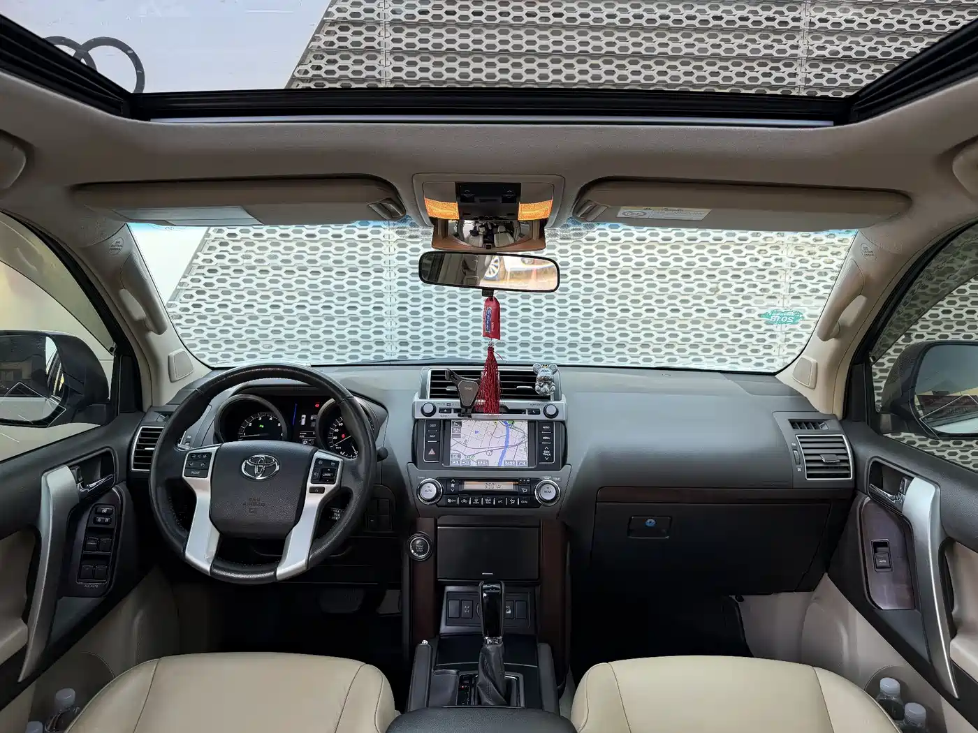 Toyota Prado 2014 4.0L Automatic TX-L NAVI фото 8