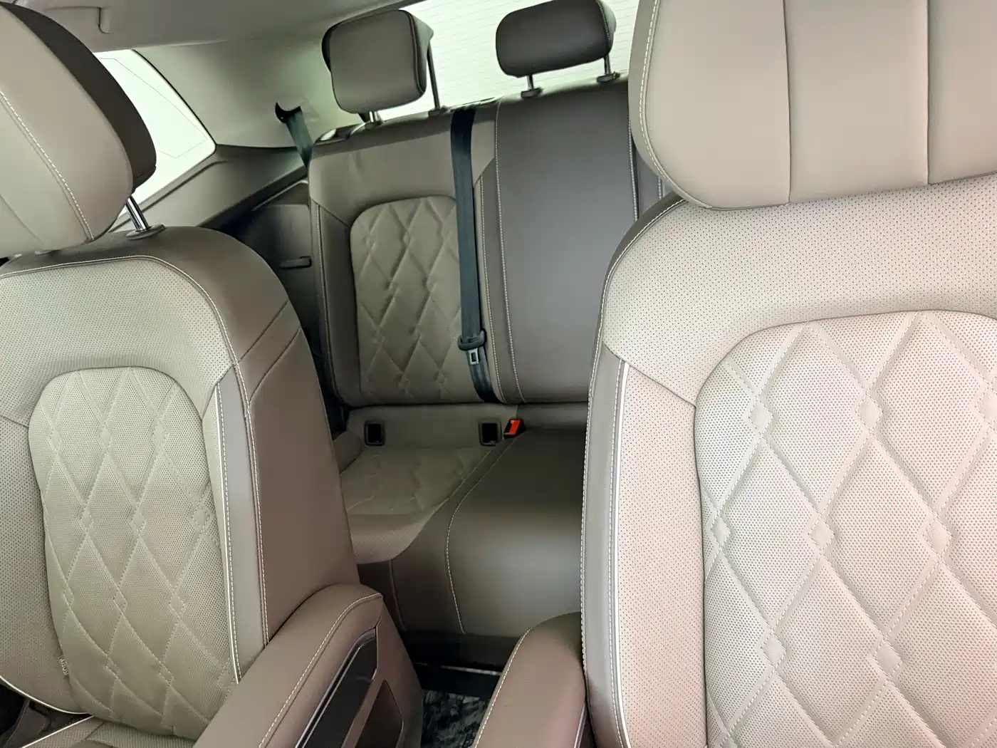 Volkswagen Viloran 2024 380TSI Prestige Edition фото 34