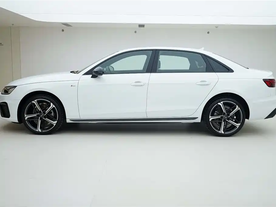 Audi A4L 2024 40 TFSI Luxury Dynamic фото 3