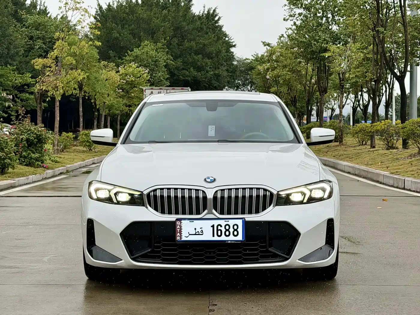BMW 3-SERIES