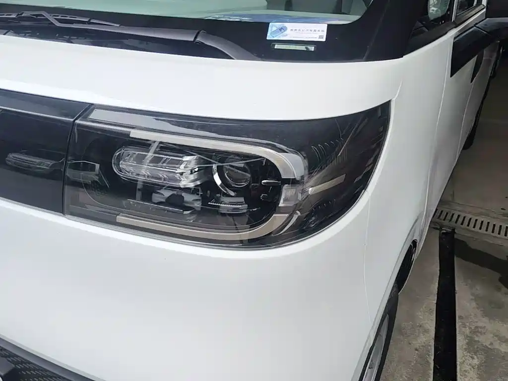 Maxus Dana V1 2025 2025 Model V1+ Long Wheelbase Low Roof Multi-purpose Version (62kWh)