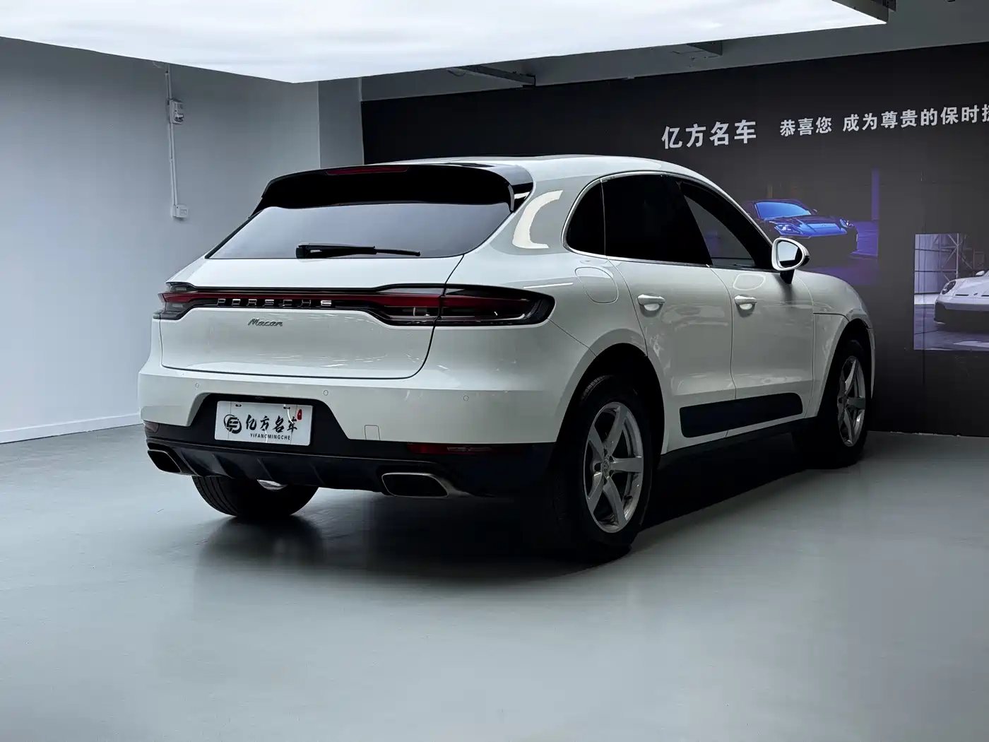Porsche Macan 2018 Macan 2.0T фото 16