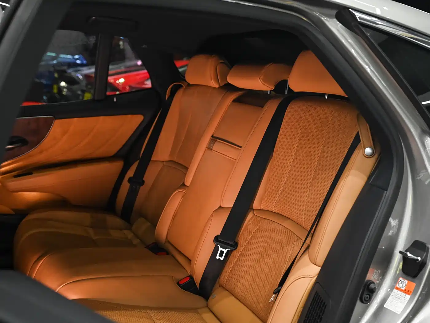 LEXUS LS
