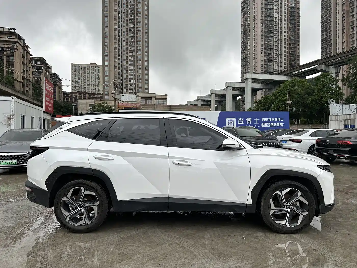Hyundai Tucson 2021 Tucson L 1.5T DCT LUX Premium фото 7