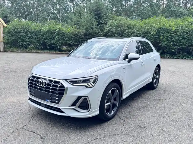 Audi Q3 2022