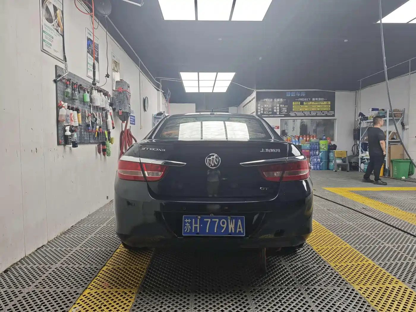 Buick Excelle 2013 GT 1.6L Automatic Comfort Edition фото 4