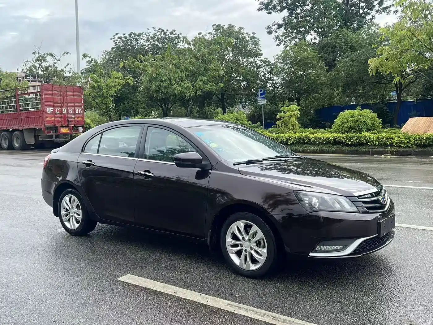 Geely Emgrand 2015 2015 Sedan 1.3T CVT Upward Edition