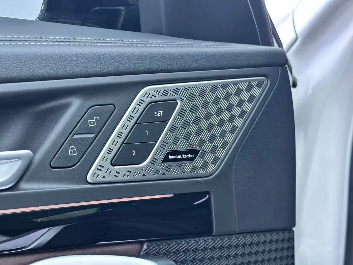 BMW X1 2023 sDrive25Li M Sport Package фото 9